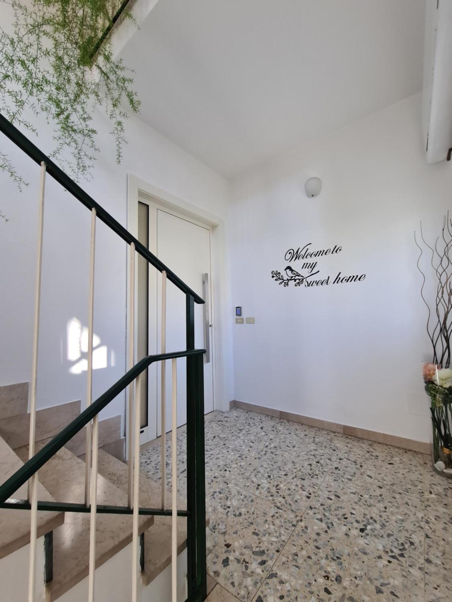 Ferienwohnung Le Peonie Riva del Garda Exterior foto